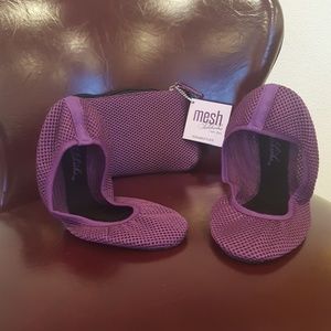 Foldable Flats